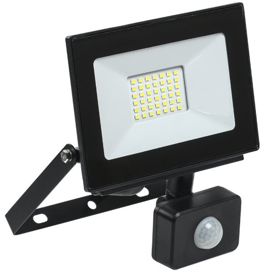 Прожектор светодиодный с датчиком движения IEK СДО 06-30Д черный IP54 6500K (LPDO602-30-65-K02)