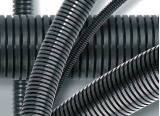 Труба гофрированная не распространяющая горение, безгалогенная, с протяжкой ДКС Труба ПА 6, ПВ-0 тёмно-серая DN36мм (PA613643F0)