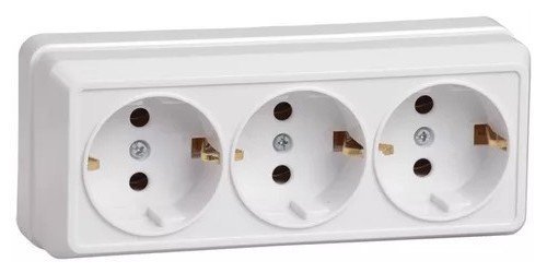 Розетка 3 местная с заземляющим контактом открытой установки "ОКТАВА" IEK РС23-3-ОБ белая (ERO31-K01-16-DC)