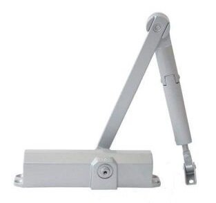 Доводчик для дверей весом до 120 кг, двухскоростной dormakaba TS Compakt с ФОП (серебро) (67010201)