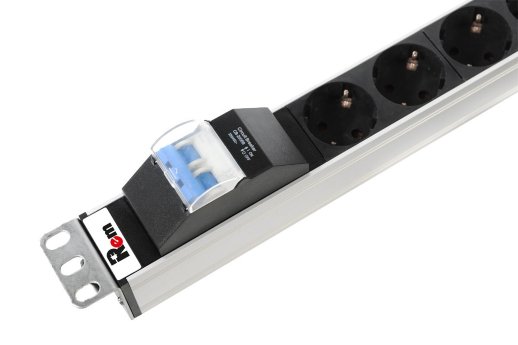 Блок розеток REM R-16-25S-A-1820-3